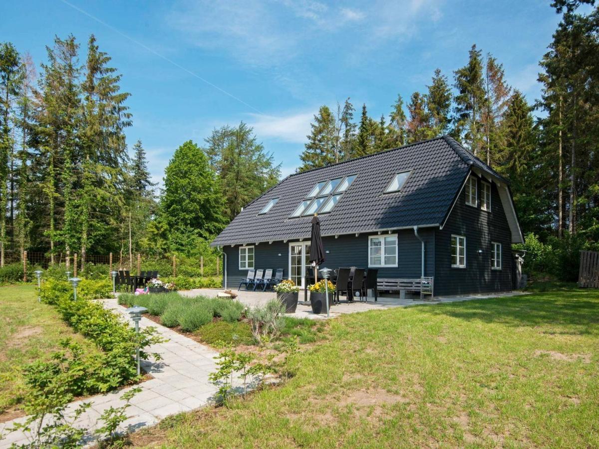 10 Person Holiday Home In Glesborg Camera foto