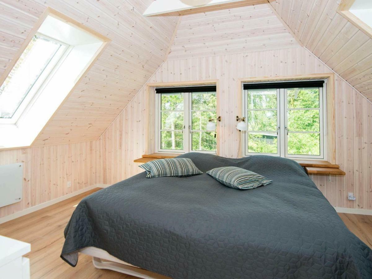 10 Person Holiday Home In Glesborg Esterno foto